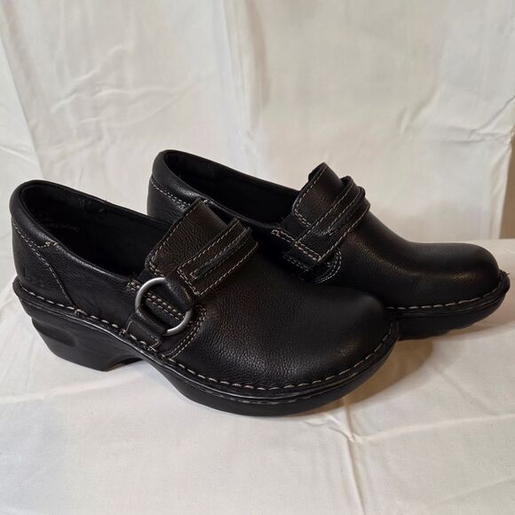 b.o.c. Shoes - b.o.c Women's Black Textured Chunky Heeled Leather Slip-on Size 6.5